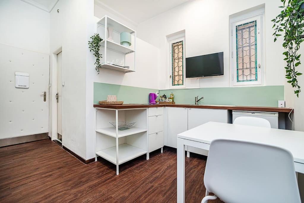 Cozy Old Town Stay - 1-Bedroom Apartment Prague Exterior photo